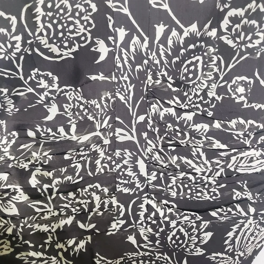 Women's Ann Taylor Brown Chiffon Floral Ruched Business Casual Attire Size 02 - Picture 5 of 11